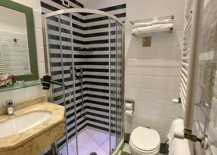 Relais Forus Oda ve Kahvaltı 4*